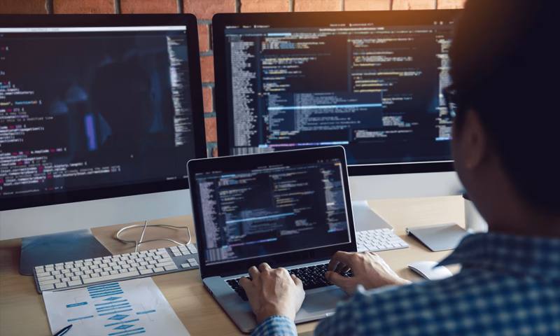数据科学选型：R与Python如何赋能大石桥市网站建设？